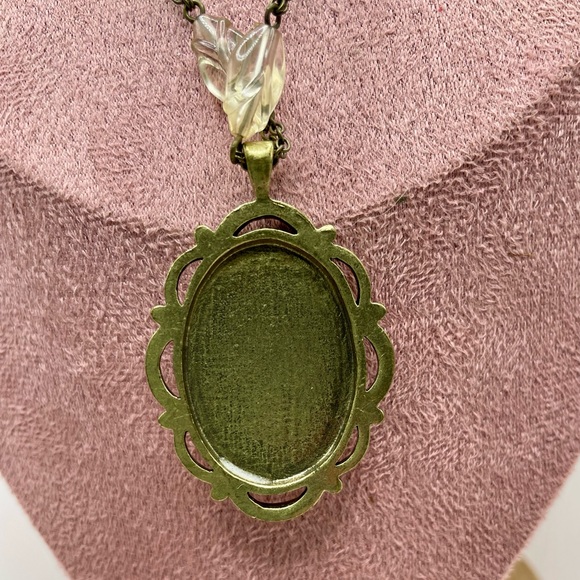 SOLD! - Picture 5 of 8